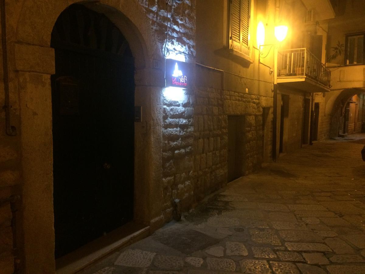 La Cattedrale Dai Tetti Bed & Breakfast Trani Bagian luar foto
