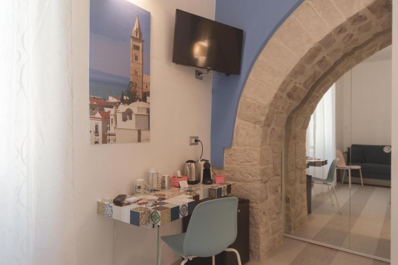 La Cattedrale Dai Tetti Bed & Breakfast Trani Bagian luar foto